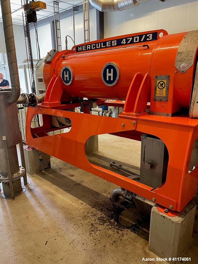 https://ww2.aaronequipment.com/Images/ItemImages/Centrifuges/Decanter/Pieralisi-Hercules-470-3_41174061_aa.png