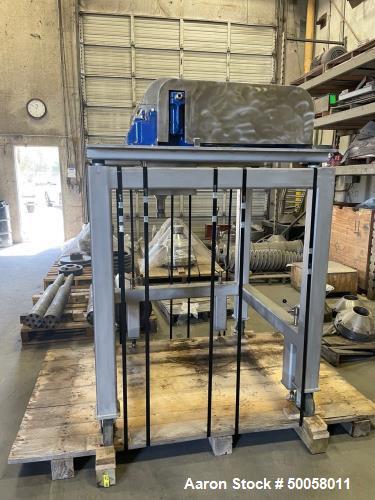 https://ww2.aaronequipment.com/Images/ItemImages/Centrifuges/Decanter/Sharples-P-660_50058011_aa.jpg