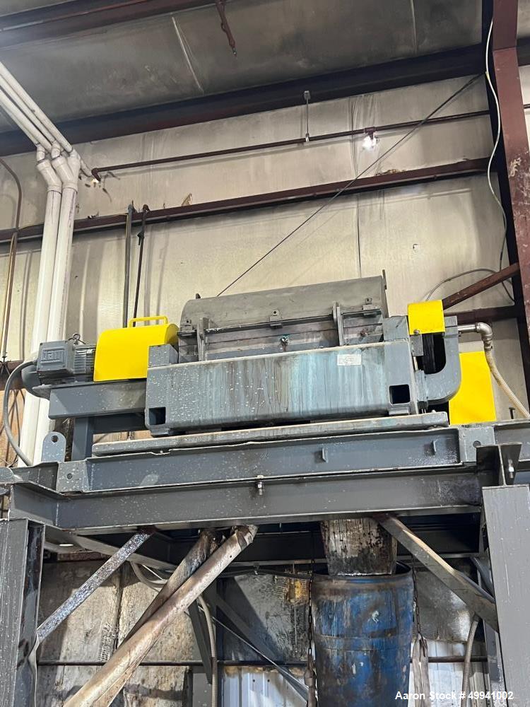 https://ww2.aaronequipment.com/Images/ItemImages/Centrifuges/Decanter/Sharples-P3000_49941002_aa.jpg