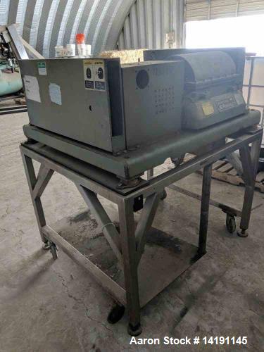 https://ww2.aaronequipment.com/Images/ItemImages/Centrifuges/Decanter/Sharples-P660_14191145_aa.jpg