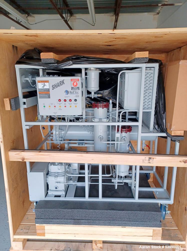 https://ww2.aaronequipment.com/Images/ItemImages/Chillers/Chillers/Shark_53990001_aa.jpg
