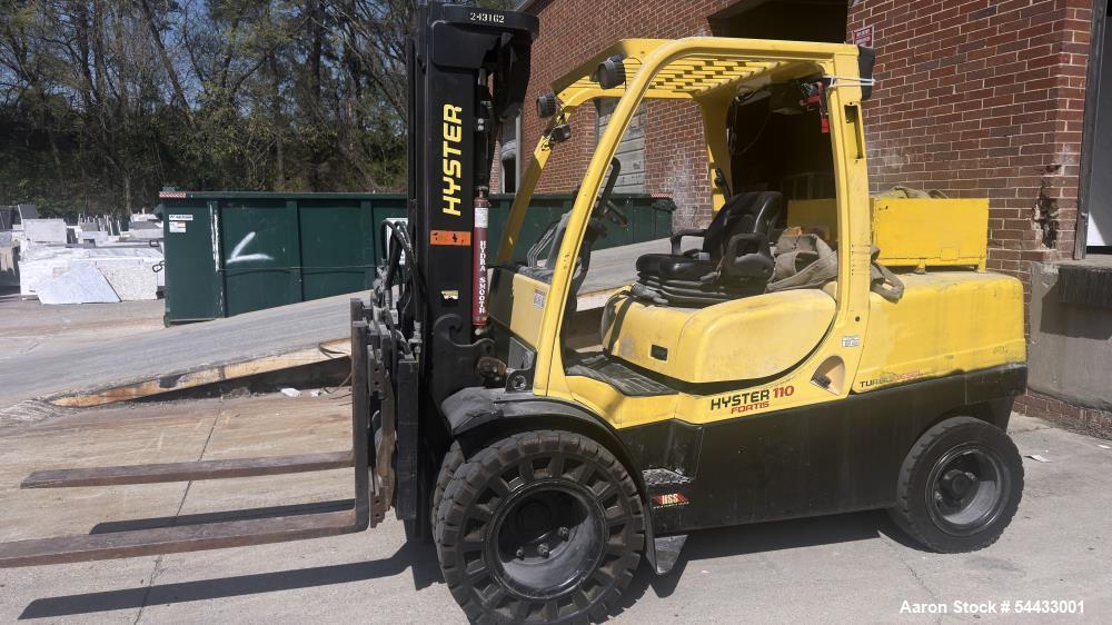 https://ww2.aaronequipment.com/Images/ItemImages/Fork-Lifts-Lift-Trucks/Fork-Lifts-Lift-Trucks/Hyster-H110FT_54433001_aa.jpeg