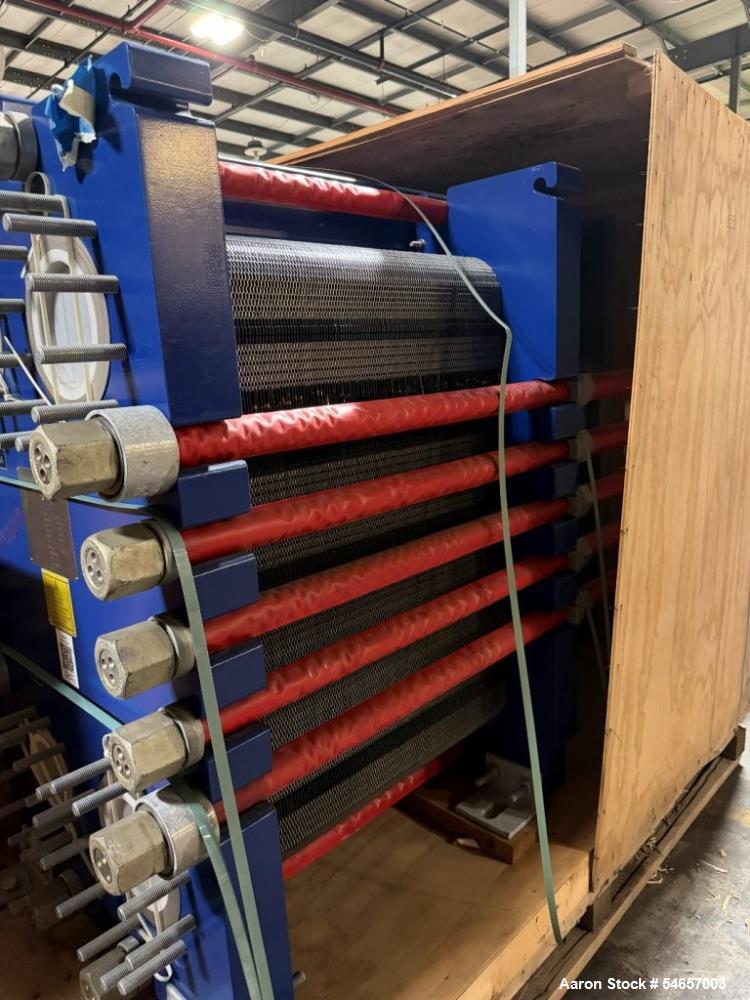 https://ww2.aaronequipment.com/Images/ItemImages/Heat-Exchangers/Plate-Type/Alfa-Laval-TK20-BWFX_54657003_aa.jpg