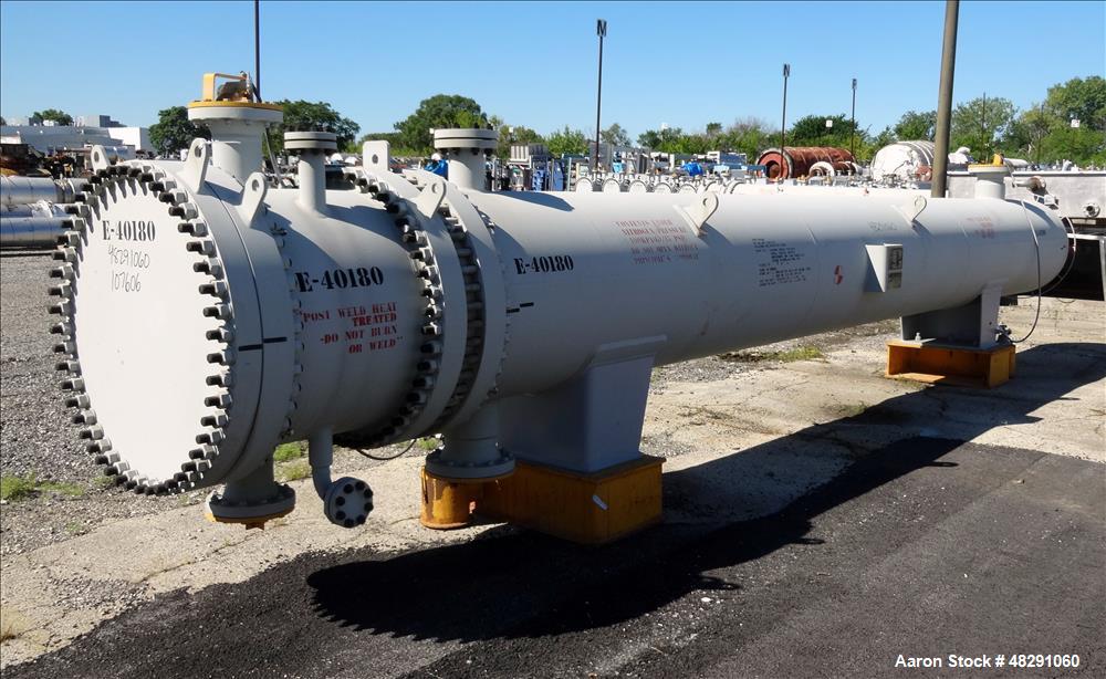 https://ww2.aaronequipment.com/Images/ItemImages/Heat-Exchangers/Shell-and-Tube-Carbon/Ilsung-Corporation-AEU_48291060_aa.jpg