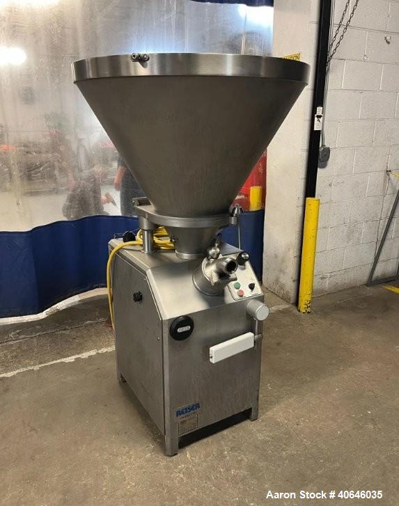 https://ww2.aaronequipment.com/Images/ItemImages/Meat-Equipment/Meat-Equipment/Vemag-500_40646035_aa.jpg