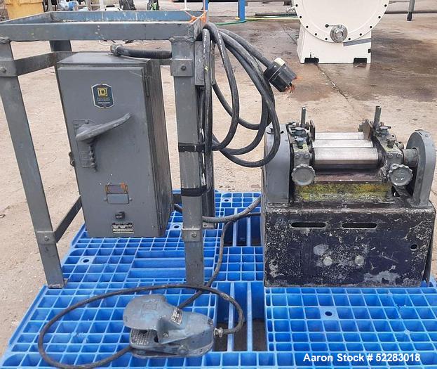 https://ww2.aaronequipment.com/Images/ItemImages/Mills/3-Roll-or-More/52283018_aa.jpg