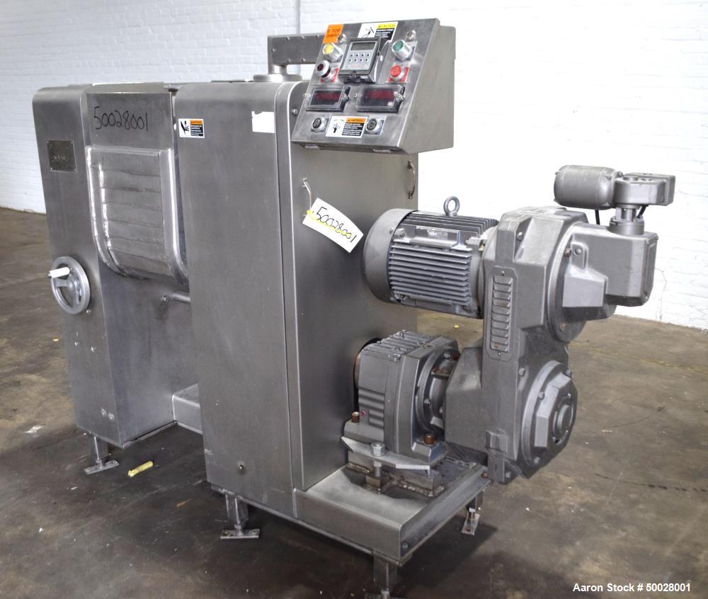 https://ww2.aaronequipment.com/Images/ItemImages/Mixers/Roller-Bar-Triple-Bar/ETMW-Enterprises_50028001_ae.jpg