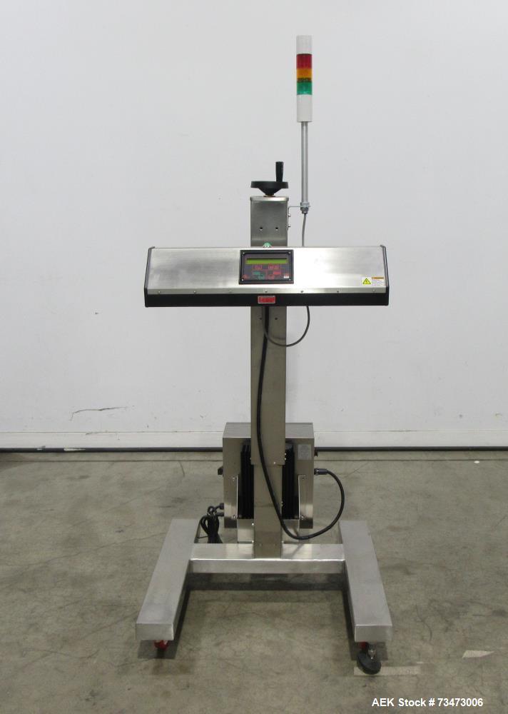 https://ww2.aaronequipment.com/Images/ItemImages/Packaging-Equipment/Cappers-Tamper-Evident-Induction-Sealers/Lepel-CS-350SS_73473006_aa.jpg