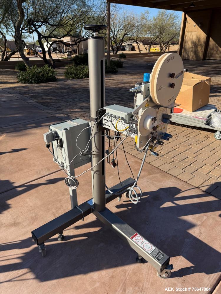 https://ww2.aaronequipment.com/Images/ItemImages/Packaging-Equipment/Labelers-Pressure-Sensitive-Print-and-Apply/SD-900-RH_73647004_aa.jpg