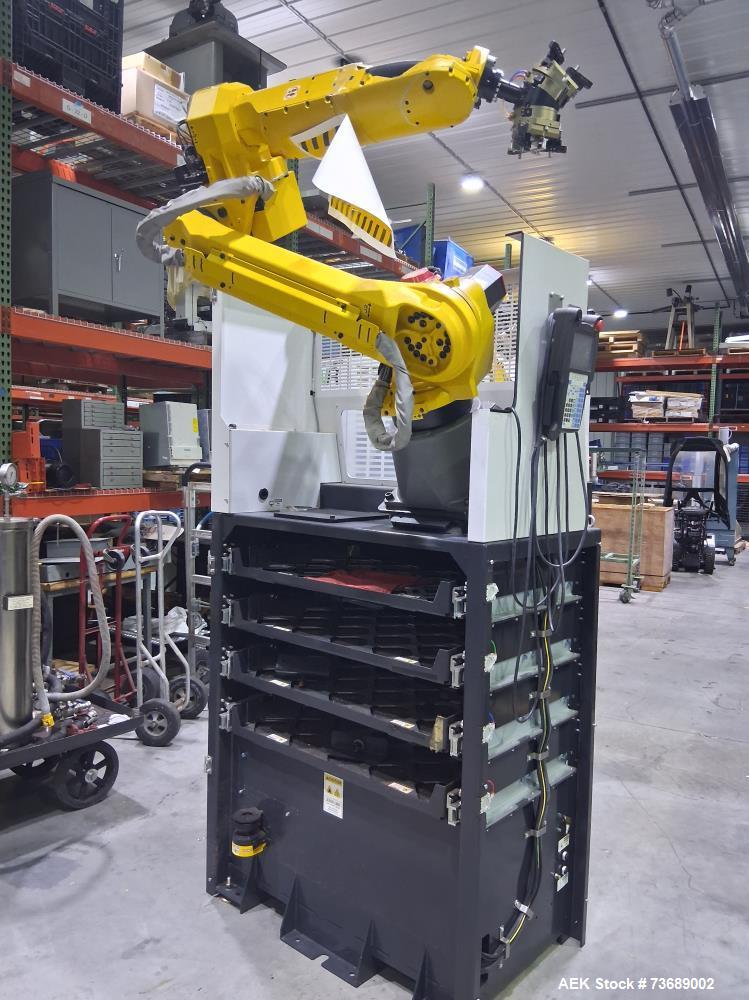 https://ww2.aaronequipment.com/Images/ItemImages/Packaging-Equipment/Robots/DC-2_73689002_aa.jpg