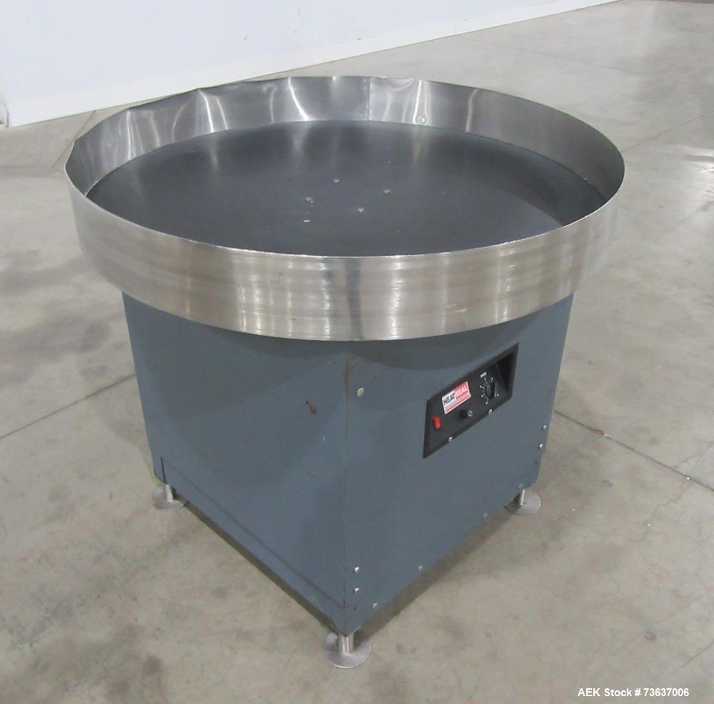 https://ww2.aaronequipment.com/Images/ItemImages/Packaging-Equipment/Unscramblers-Accumulation-Tables/Heat-Seal-AT361VS_73637006_ac.jpg