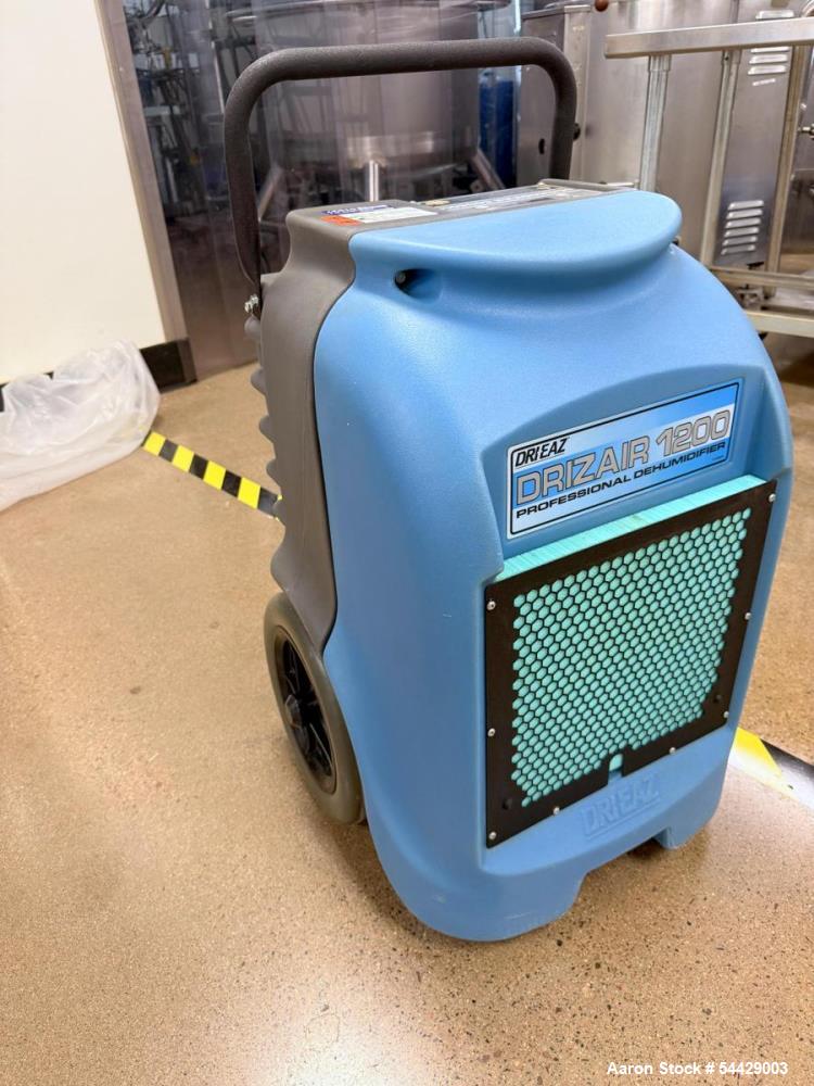 https://ww2.aaronequipment.com/Images/ItemImages/Plastics-Equipment/Dryers-Dehumidify-Desiccant-Dryers/F203-A_54429003_aa.jpg