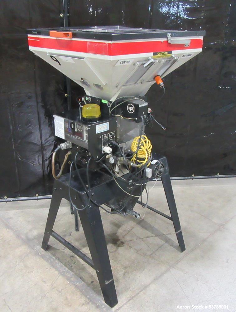 https://ww2.aaronequipment.com/Images/ItemImages/Plastics-Equipment/Hopper-Blending-Feeding-Equipment/Maguire-WSB-131_53785001_ab.jpg