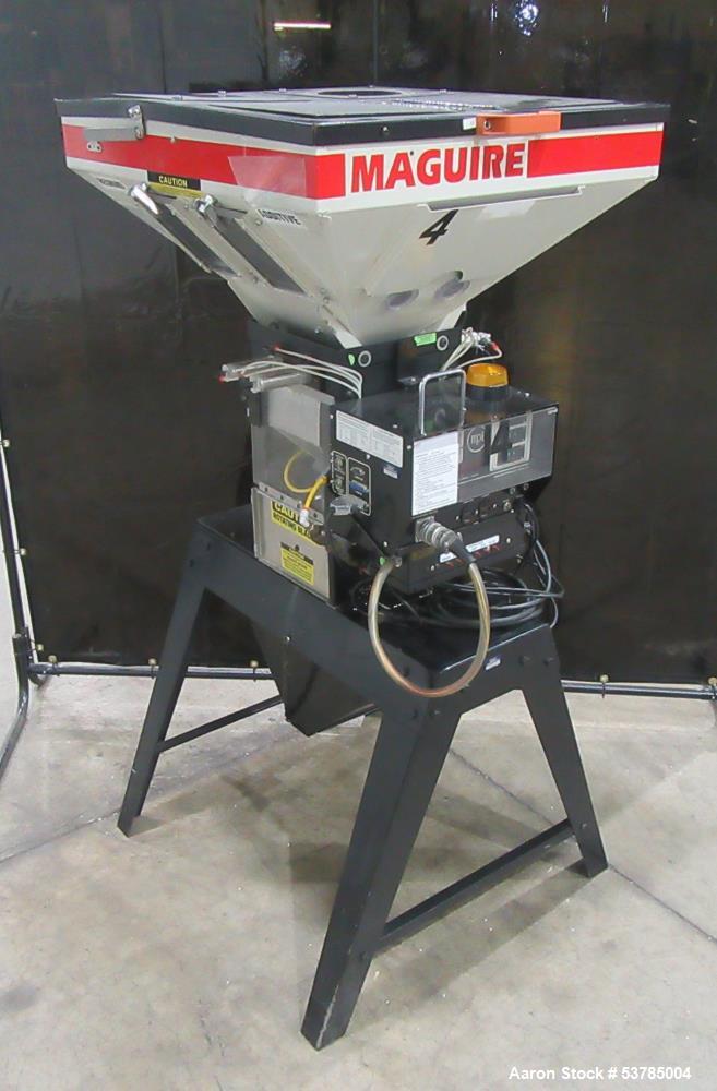 https://ww2.aaronequipment.com/Images/ItemImages/Plastics-Equipment/Hopper-Blending-Feeding-Equipment/Maguire-WSB-131_53785004_ae.jpg