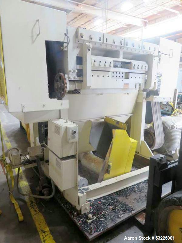 https://ww2.aaronequipment.com/Images/ItemImages/Plastics-Equipment/Size-Reduction-Grinders-and-Granulators/Cumberland-3250_53225001_aa.jpg