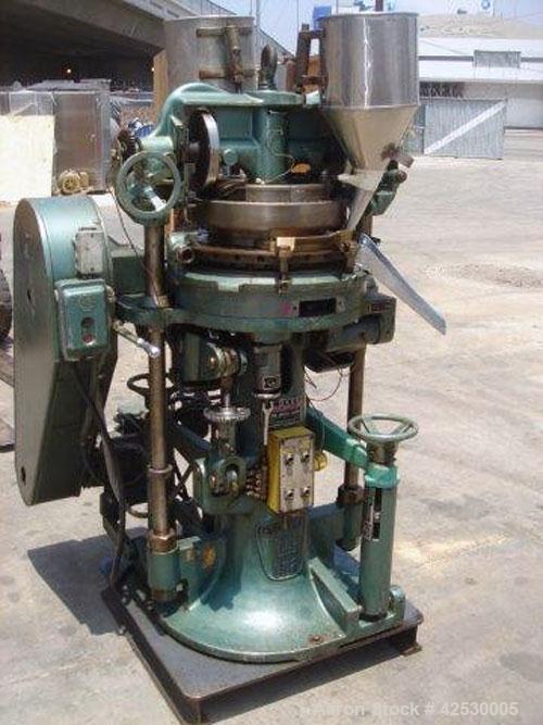 https://ww2.aaronequipment.com/Images/ItemImages/Presses/Tablet-Rotary/Stokes-BB2_42530005_a.jpg