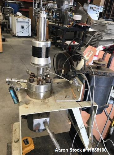 https://ww2.aaronequipment.com/Images/ItemImages/Reactors/Carbon-Steel-and-Alloy-Reactors/Autoclave-Engineers-PV4941_11585100_aa.jpg