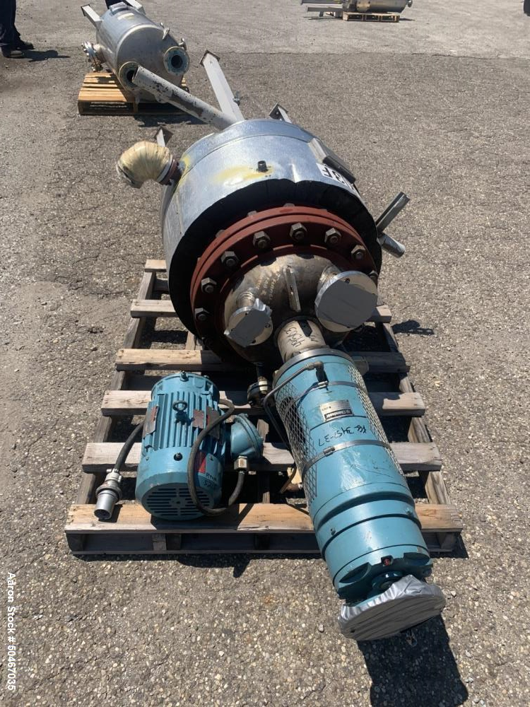 https://ww2.aaronequipment.com/Images/ItemImages/Reactors/Stainless-Steel-0-499-Gallon/Gaspar-Inc_50467035_ae.jpg