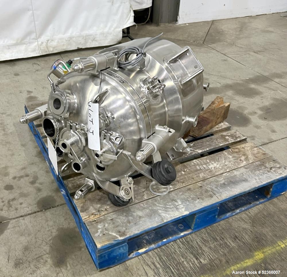 https://ww2.aaronequipment.com/Images/ItemImages/Reactors/Stainless-Steel-0-499-Gallon/Precision-Stainless_52366007_aa.jpeg