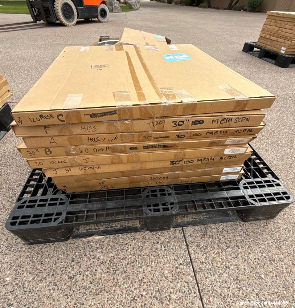 https://ww2.aaronequipment.com/Images/ItemImages/Screeners-Sifters/Circular-Screener-Parts/Sweco_54444005_aa.jpg
