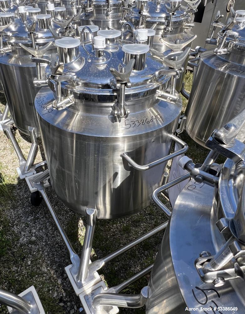 https://ww2.aaronequipment.com/Images/ItemImages/Tanks/Stainless-0-499-Gal/53386049_aa.jpg