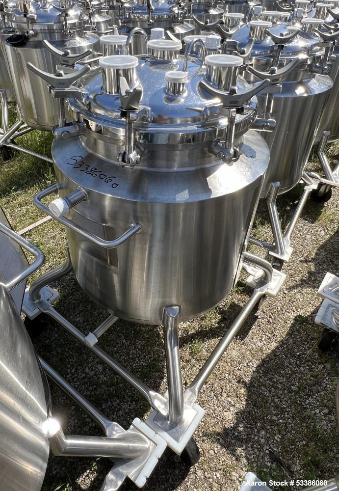 https://ww2.aaronequipment.com/Images/ItemImages/Tanks/Stainless-0-499-Gal/53386060_aa.jpg