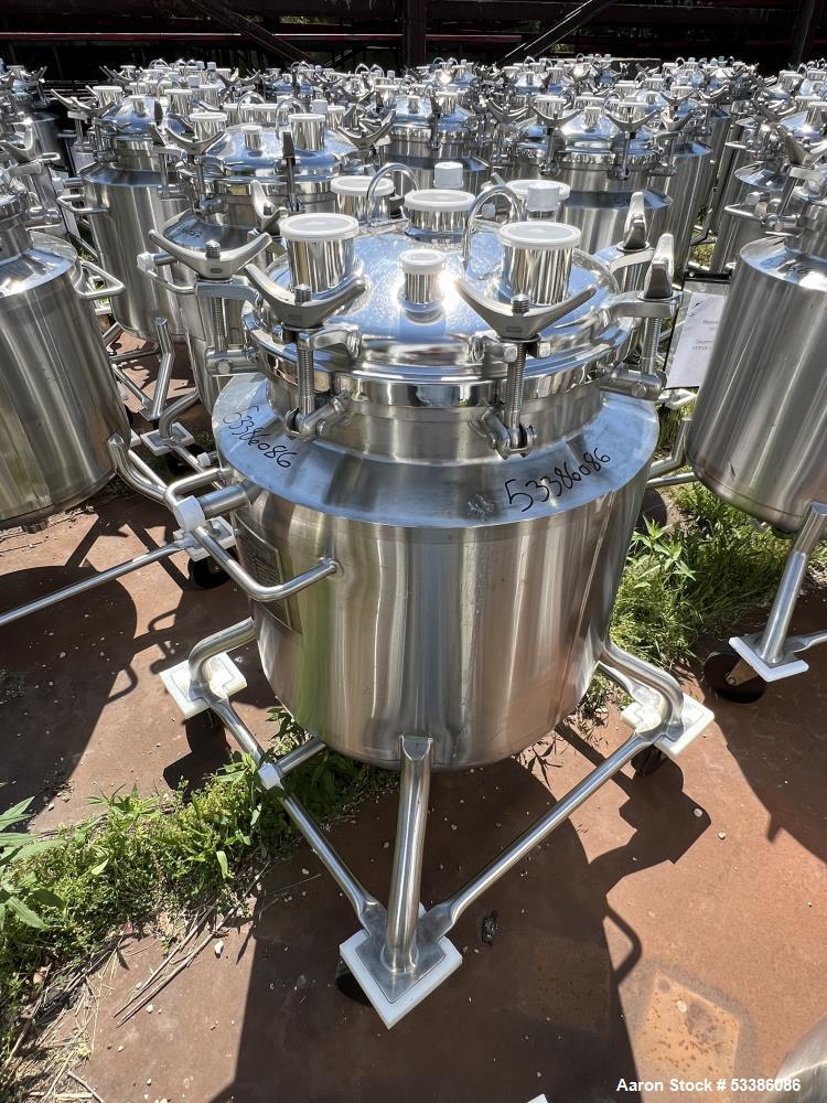 https://ww2.aaronequipment.com/Images/ItemImages/Tanks/Stainless-0-499-Gal/53386086_aa.jpg