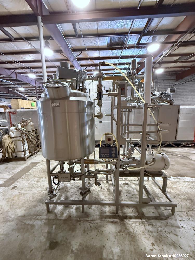 https://ww2.aaronequipment.com/Images/ItemImages/Tanks/Stainless-0-499-Gal/JBT-Foodtech_10986027_aa.jpg